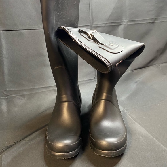 Hunter Original Tall Rain Boots - Picture 2 of 9